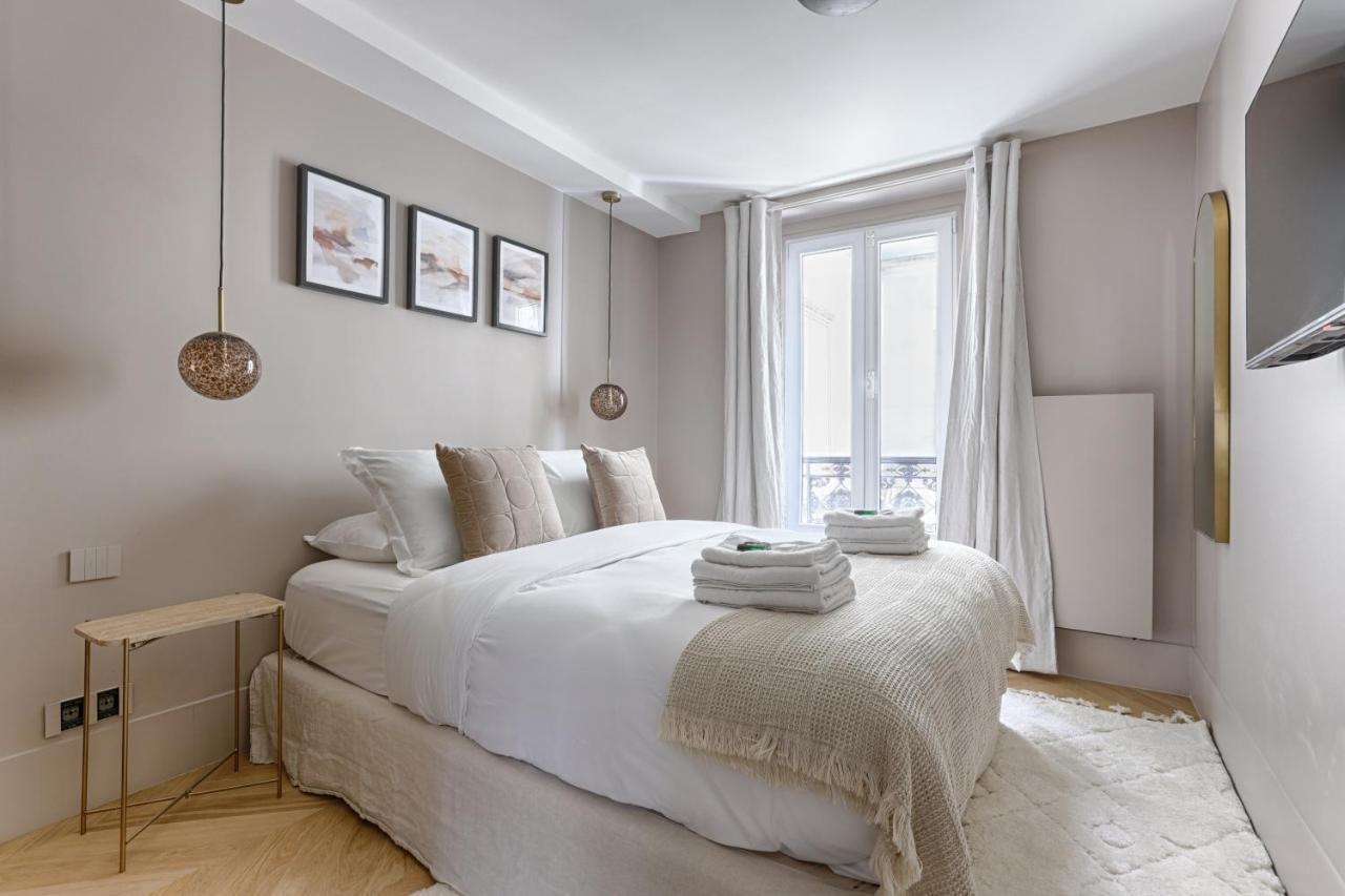 Unique Luxury Parisian flat 2BR/6P -Champs Elysées Exterior foto