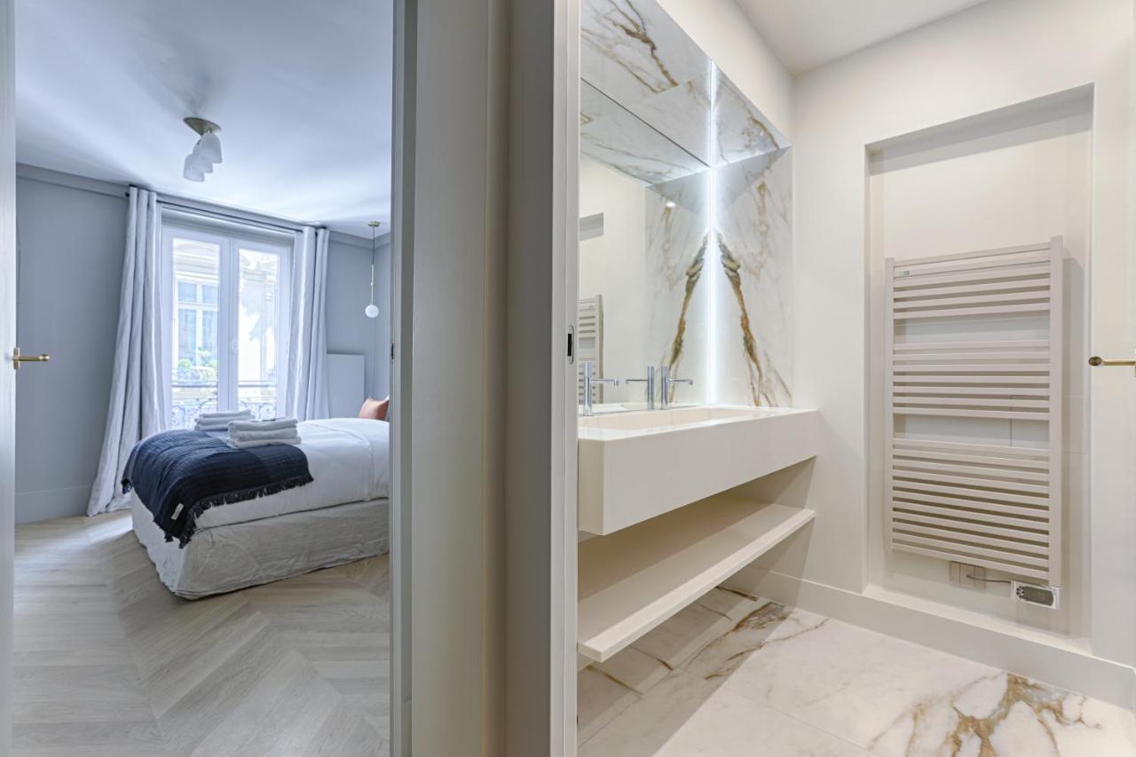 Unique Luxury Parisian flat 2BR/6P -Champs Elysées Exterior foto